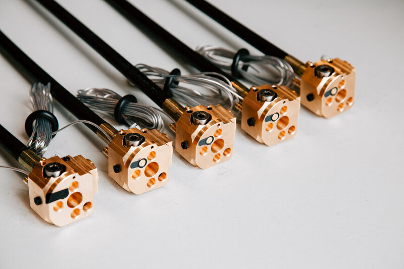 Kabelsamling udviklet og produceret af Valk Welding Precision Parts